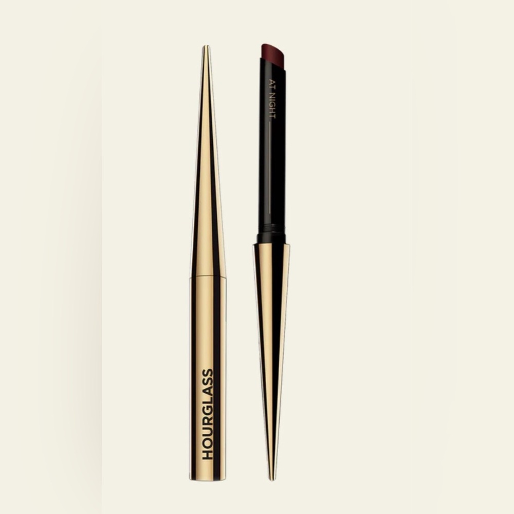 Elegant & Sleek Confession Hourglass Lipstick in Brick Red